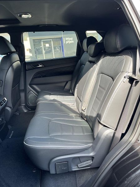 KGM Rexton (2026) 2.2 e-XDI Premium, 4x4 - fotka 9 z 14