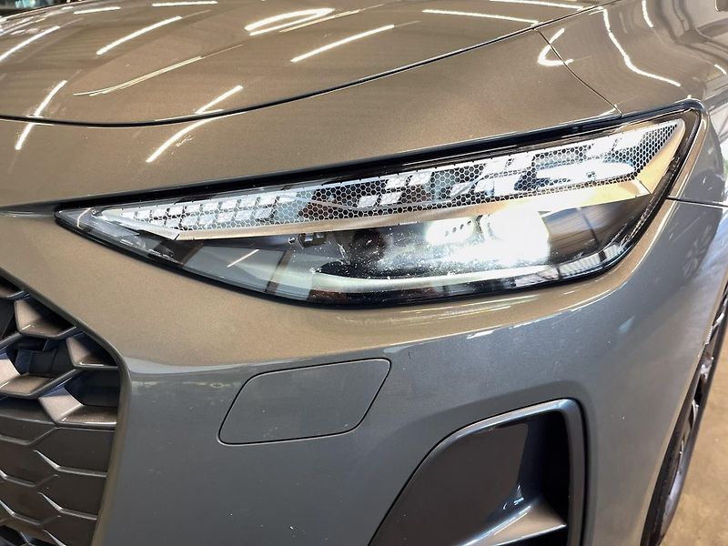 Audi A6 TDI Tech+ Matrix 360 El.sed - fotka 6 z 14