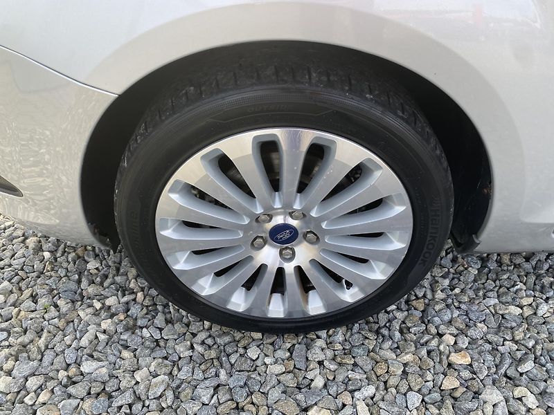 Ford Focus 2.0i 145PS LPG FORD COMBI TOP! - fotka 23 z 170