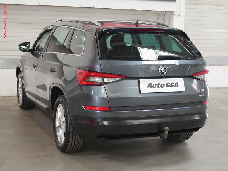 Škoda Kodiaq (2018) 2.0 TDi 4x4, Style, DSG, TZ - fotka 4 z 22