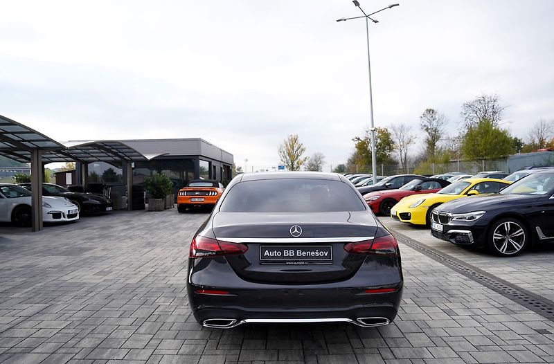 Mercedes-Benz Třídy E E 200 4Matic AMG/LED/360/ČR - fotka 5 z 44