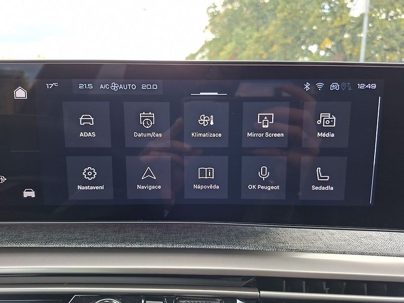 Peugeot 3008 ALLURE HYBRID 145k e-DCS6 - fotka 21 z 29