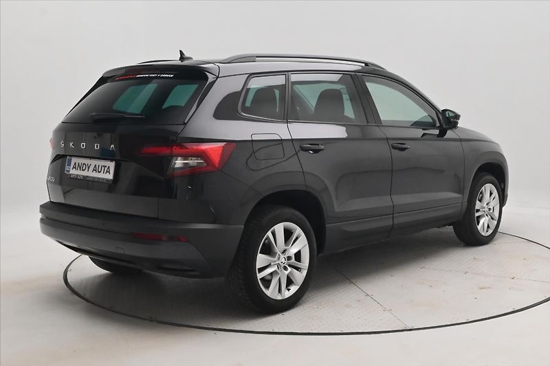 Škoda Karoq 1,5 TSI 110kW DSG Business Zár - fotka 5 z 31