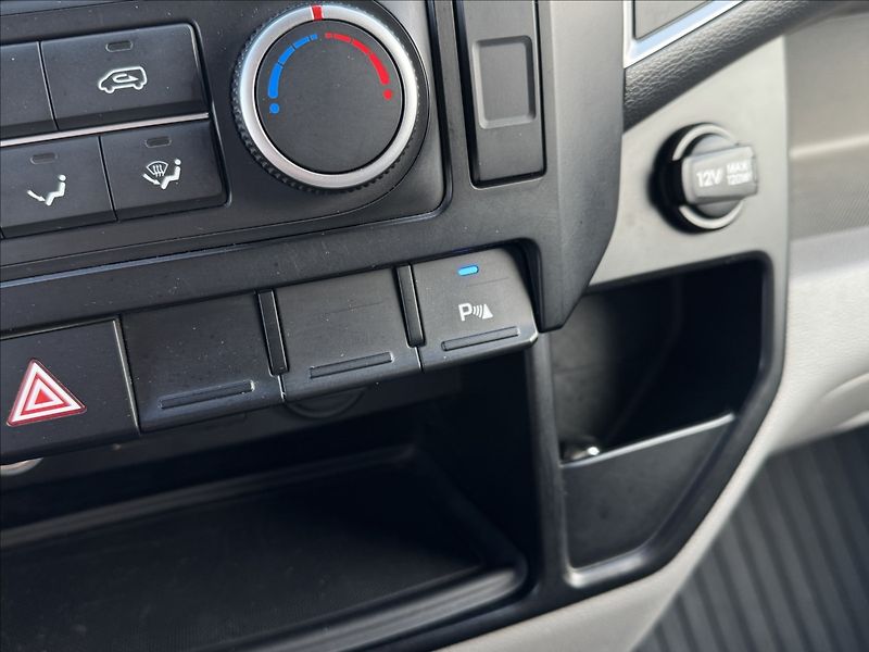 Hyundai H 350 2,5 DPH VÝHŘEV LONG ČR TAŽNÉ - fotka 23 z 36