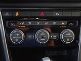 Volkswagen T-Roc (2021) 1,5 TSi /110kW Sport DSG - náhled 27