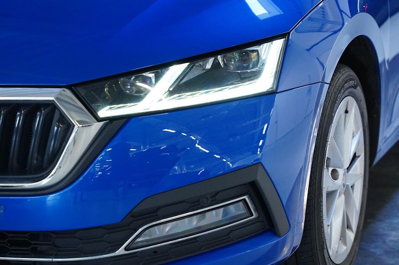 Škoda Octavia - fotka 3 z 24