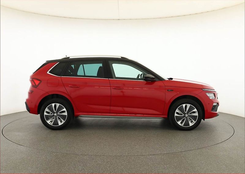 Škoda Kamiq (2024) First Edition 1.5 TSI - fotka 6 z 21