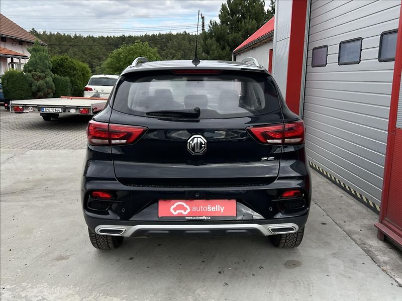 MG ZS 1,5 VTI-tech ICE Luxury záruka - fotka 4 z 25