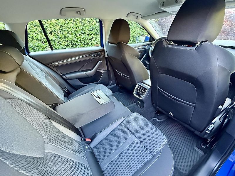 Škoda Octavia (2021) 2,0TDi 85kW STYLE LED MATRIX 1 - fotka 10 z 15