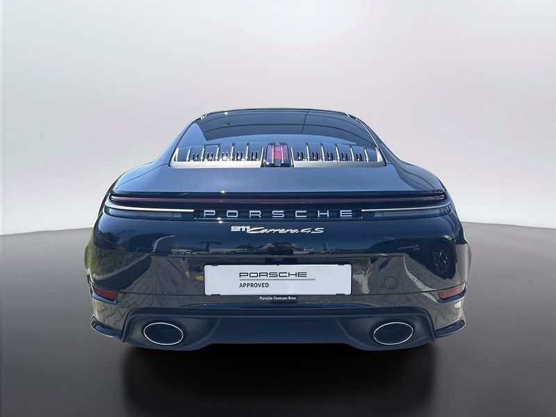 Porsche 911 (2026) Carrera 4S - fotka 4 z 30