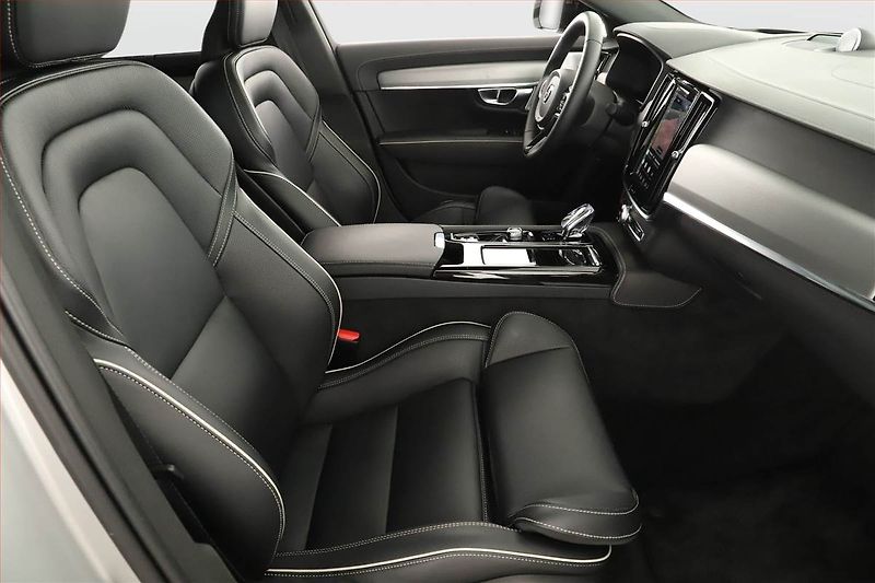 Volvo S90 (2024) T8 Recharge - fotka 7 z 20
