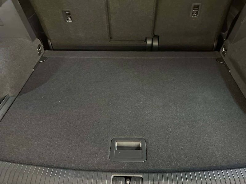 Volkswagen Tiguan (2024) Life 2,0 TDI DSG - fotka 12 z 20