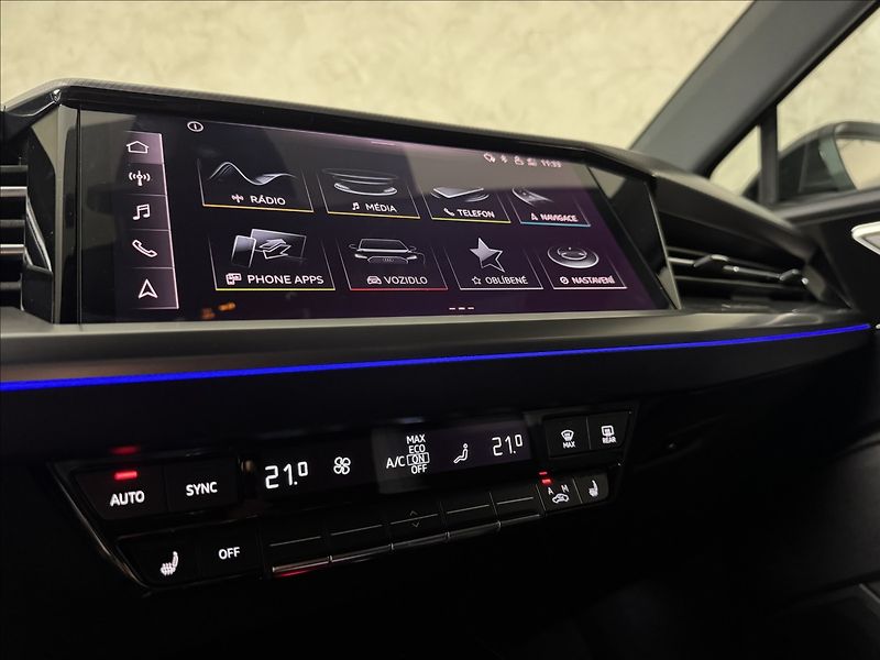 Audi Q4 e-tron 150kW Sport LED Kamera HUD - fotka 44 z 48