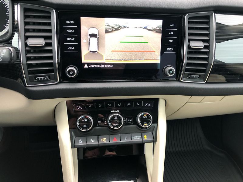Škoda Kodiaq 2,0 TDI 4x4 Style - fotka 20 z 30