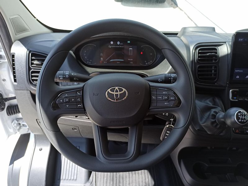 Toyota Proace Max 2.2D 132kW L4H3 NOVÉ  - fotka 11 z 26