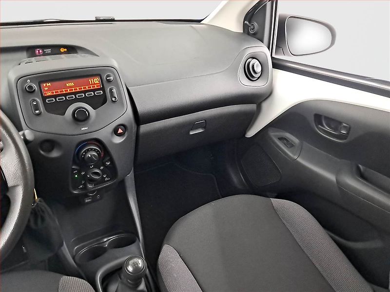 Toyota Aygo (2021) 1.0 VVT-i, LPG - fotka 8 z 14