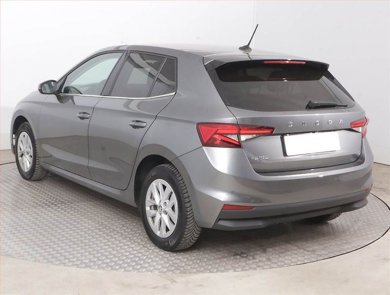 Škoda Fabia (2022) Style 1.0 TSI, Serv.kniha - fotka 4 z 15