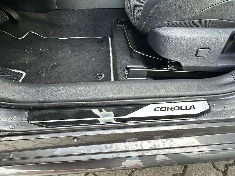 Toyota Corolla (2024) TS 1.8 HEV STYLE - fotka 7 z 24