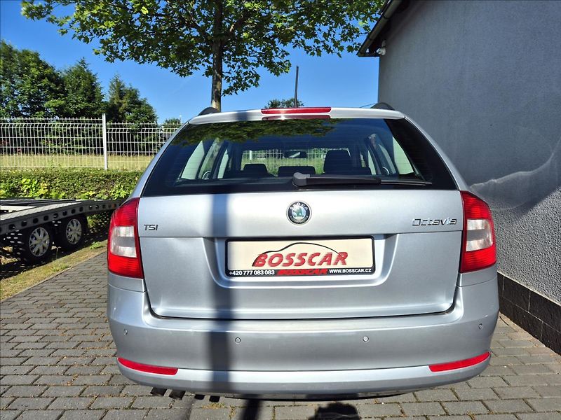 Škoda Octavia 1,4 TSI Combi Klima Výhřev ESP - fotka 5 z 28