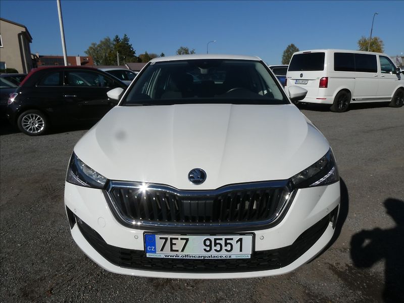 Škoda Scala 1,0 TSi 81kW Style, NAVIGACE - fotka 2 z 41