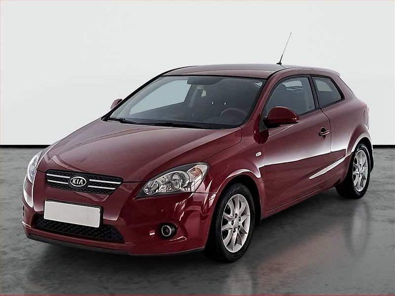 Kia Ceed (2010) 1.6 CRDi, po STK, udržované - fotka 2 z 18