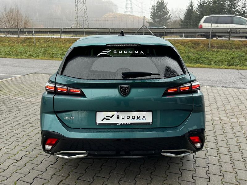 Peugeot 308 SW ALLURE PureTech 130 EAT8 - fotka 6 z 19