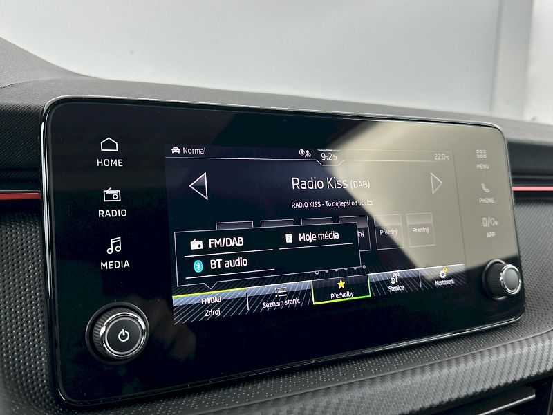 Škoda Kamiq (2025) DSG 1.0TSI 85kW Monte Carlo - fotka 16 z 33