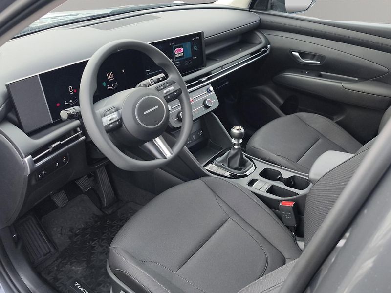 Hyundai Tucson (2025) 1.6 T-GDi 117kW, ČR, 1. maj., - fotka 22 z 24