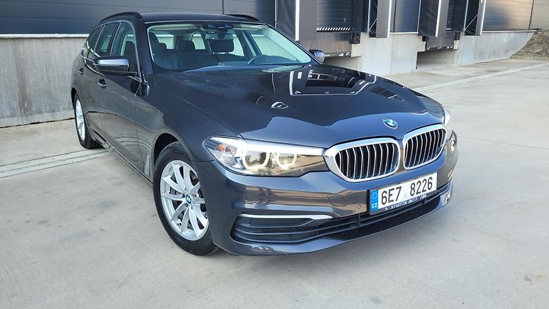 BMW Řada 5 520D manuál - fotka 1 z 25