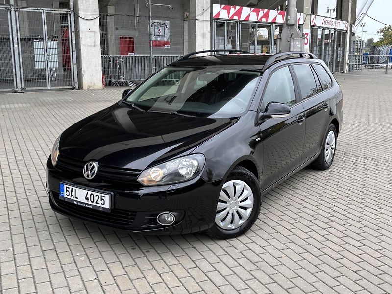 Volkswagen Golf (2013) 1.6 TDI 77kw Manuál - fotka 1 z 19