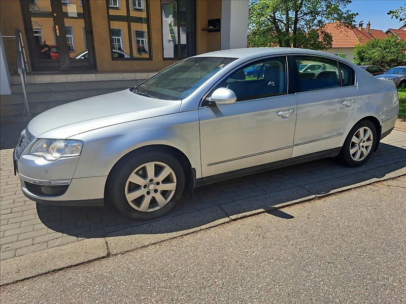 Volkswagen Passat 1,9 TDI - fotka 4 z 43