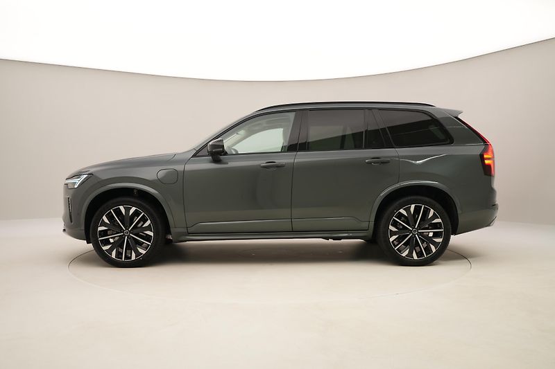 Volvo XC90 (2026) T8 AWD Plug-in DARK ULTRA - fotka 9 z 74