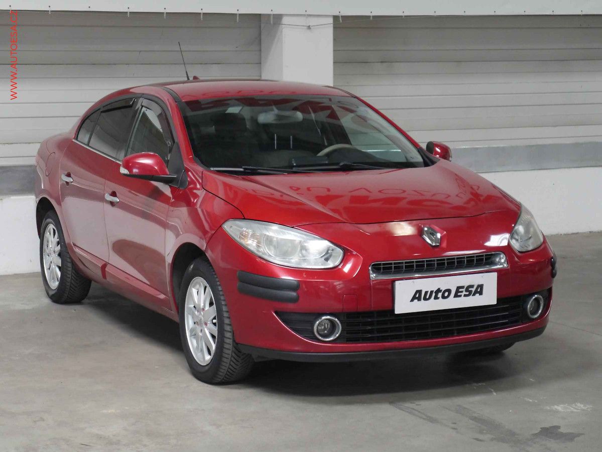 Renault Fluence 1.6 i, ČR, temp, park.asist