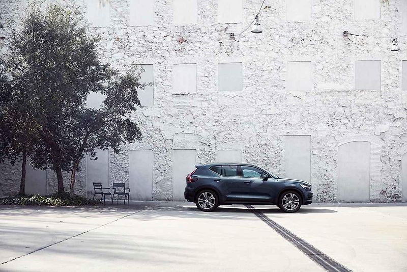 Volvo XC40.