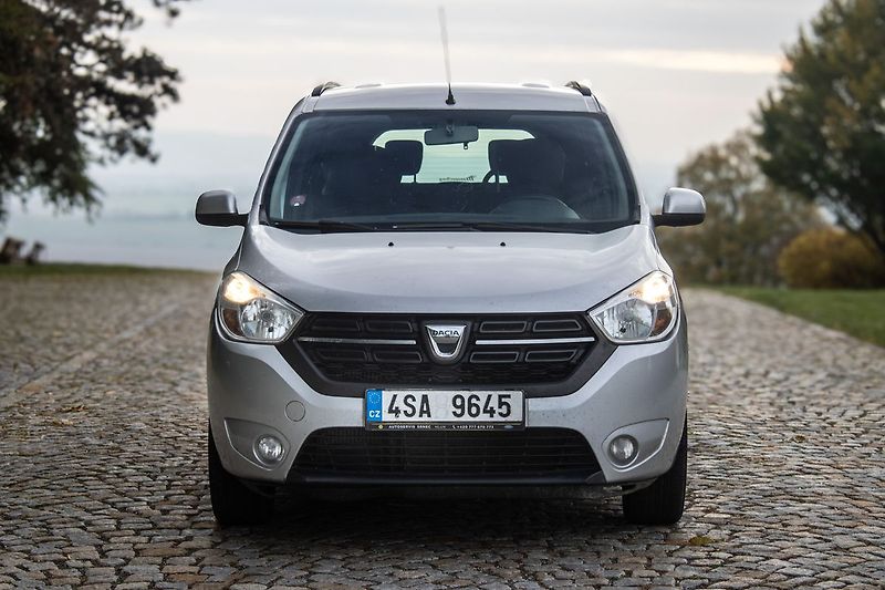 Dacia Lodgy - fotka 2 z 20