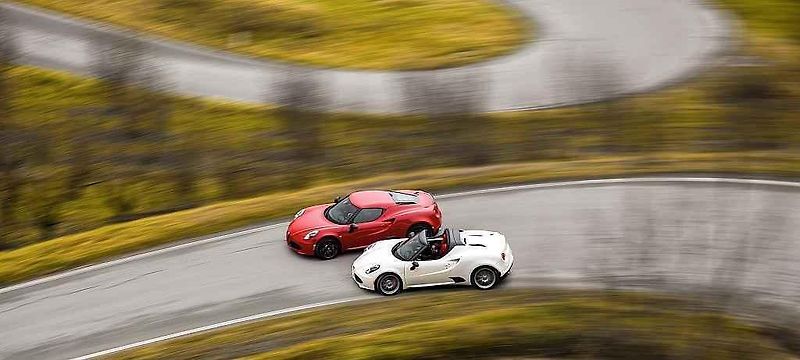 Alfa Romeo 4C Spider.