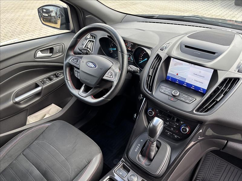 Ford Kuga 2,0 EcoBoost 170kW  ST-Line - fotka 23 z 50