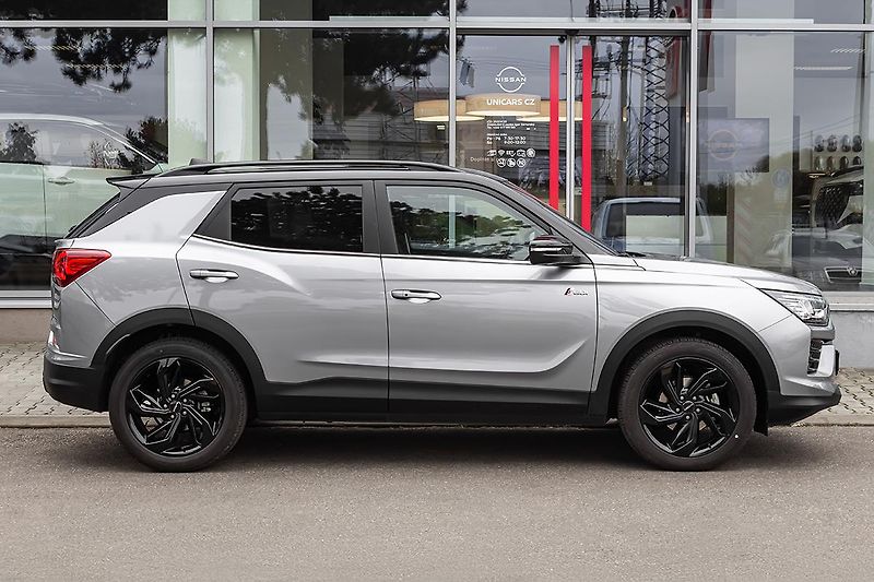 SsangYong Korando 1,5 GDI 2WD AT STYLE+TECH - fotka 5 z 13