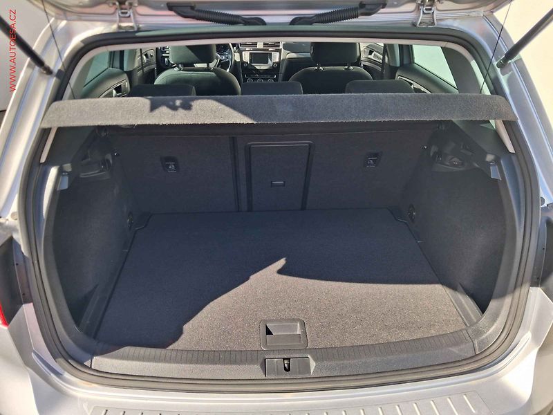 Volkswagen Golf (2016) 1.2 TSi, Allstar, bixen - fotka 7 z 17