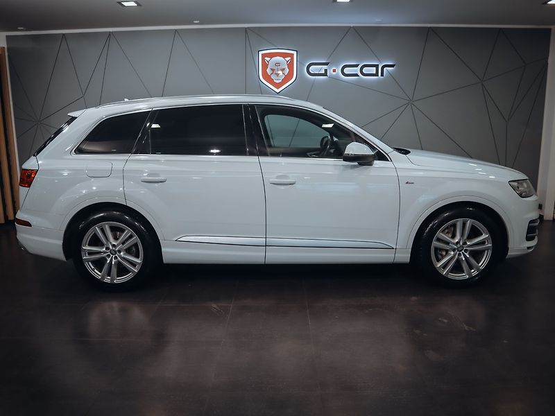 Audi Q7 3.0TDI, Quattro S-line 200kw - fotka 4 z 25