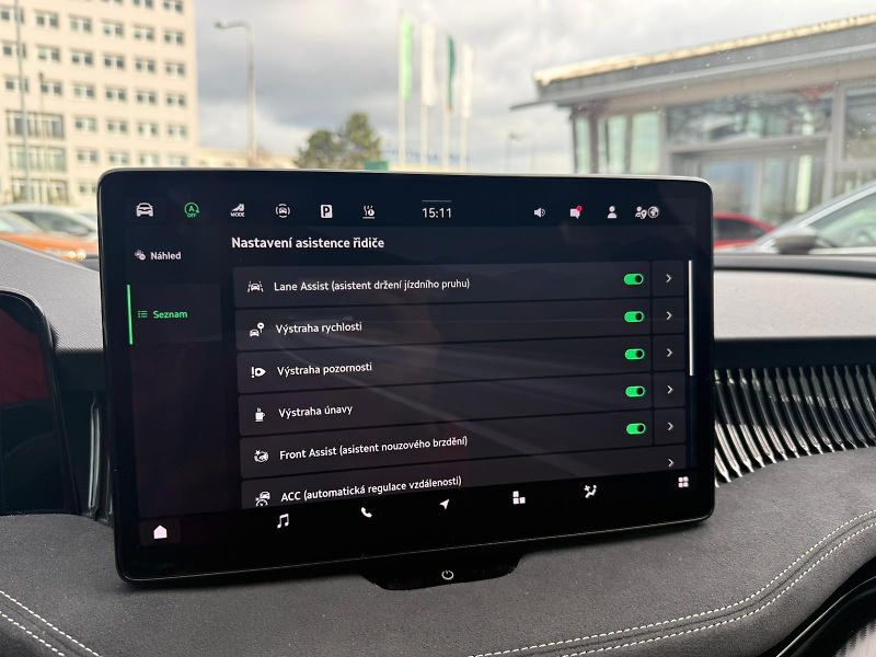 Škoda Superb Sportline 2.0TSI 195kw DSG 4x4 - fotka 15 z 29