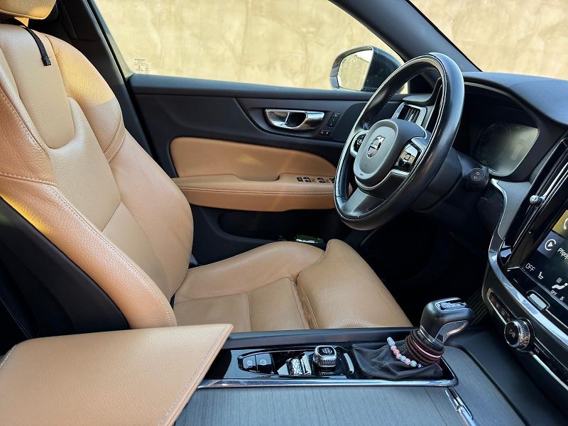 Volvo V60 (2020) - fotka 4 z 5