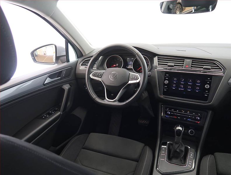 Volkswagen Tiguan (2021) Life 1.5 TSI, digi klima - fotka 7 z 24