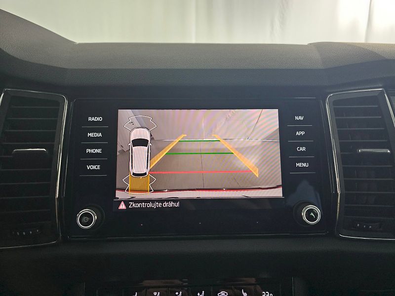 Škoda Kodiaq (2021) 2.0TDI 147kW 4X4 DSG Style Plu - fotka 15 z 33