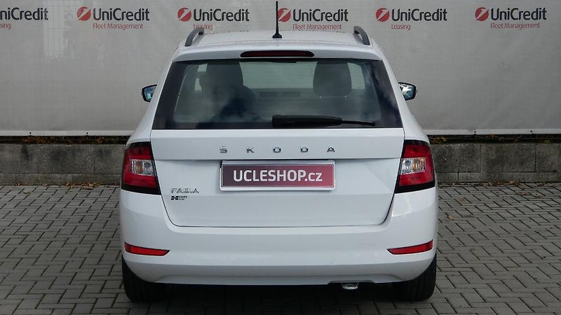 Škoda Fabia Combi 1.0 TSI Active Tour - fotka 4 z 19