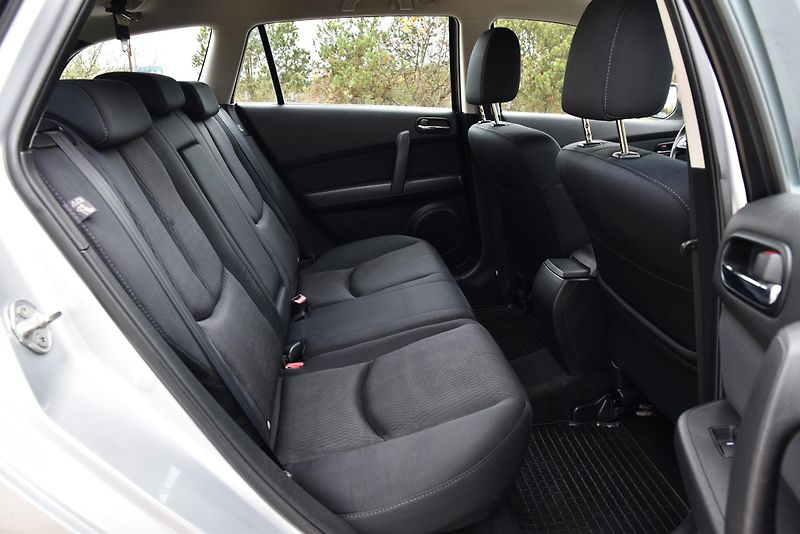 Mazda 6 MZR 2.0 DISI A/T,KLIMA,TEMP,AL - fotka 30 z 39