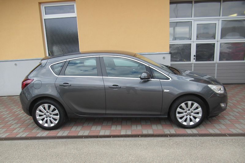Opel Astra 1.7 CDTi  AUT. KLIMA  - fotka 4 z 20