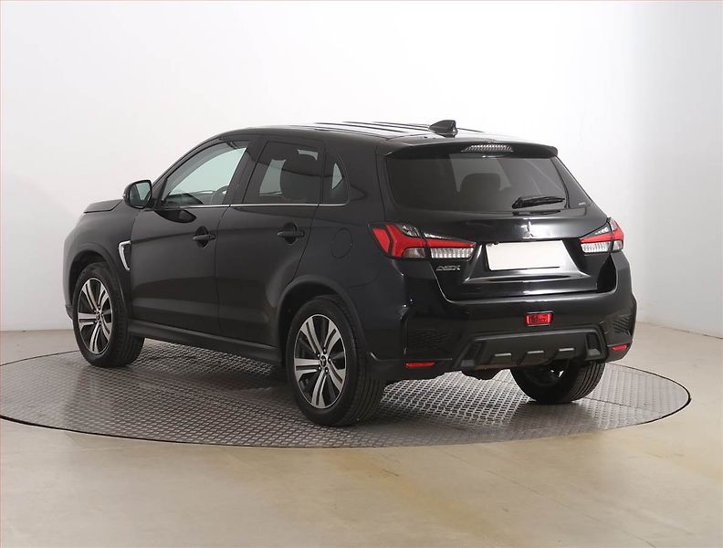 Mitsubishi ASX (2021) 2.0 MIVEC, 4X4, Automat - fotka 4 z 19