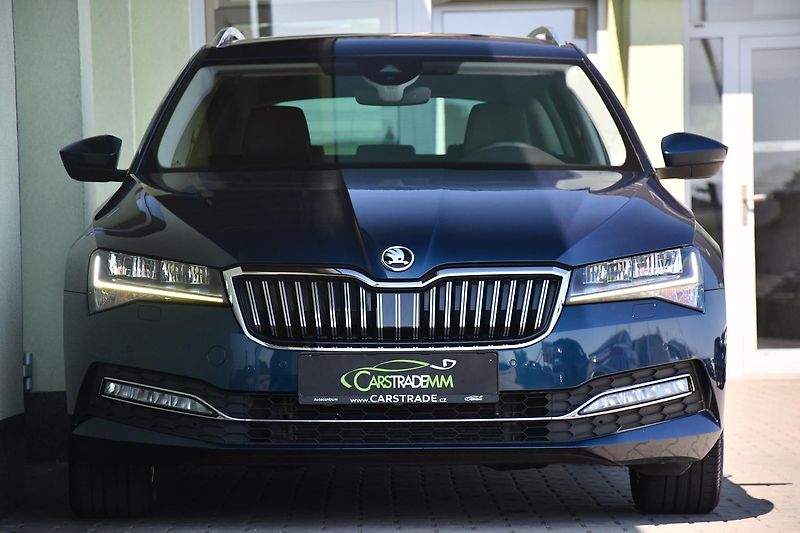 Škoda Superb 1,5TSi STYLE - fotka 9 z 57