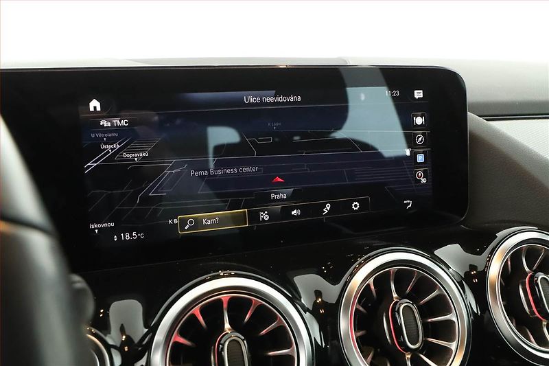 Mercedes-Benz Třídy B (2021) B 180 d, Automat, Kůže, Navi - fotka 14 z 17